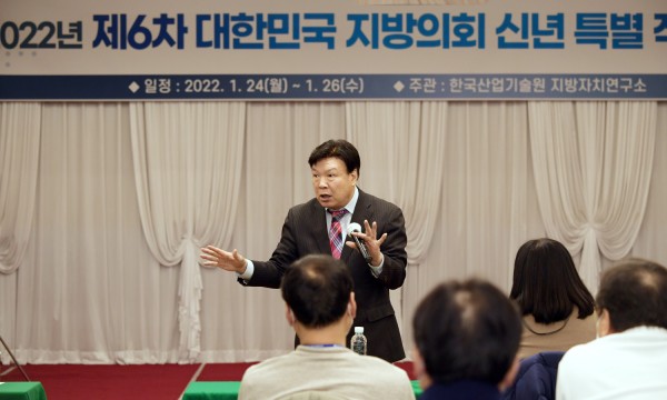 thumb-2039343500_MpfmBTRq_784628e8c527c0f459bc9d879e97680d1681ad44_600x360.jpg