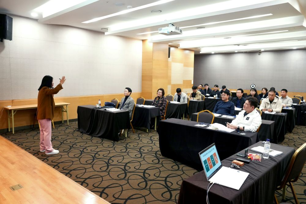 포천시의회_역량강화_연수_2.jpg